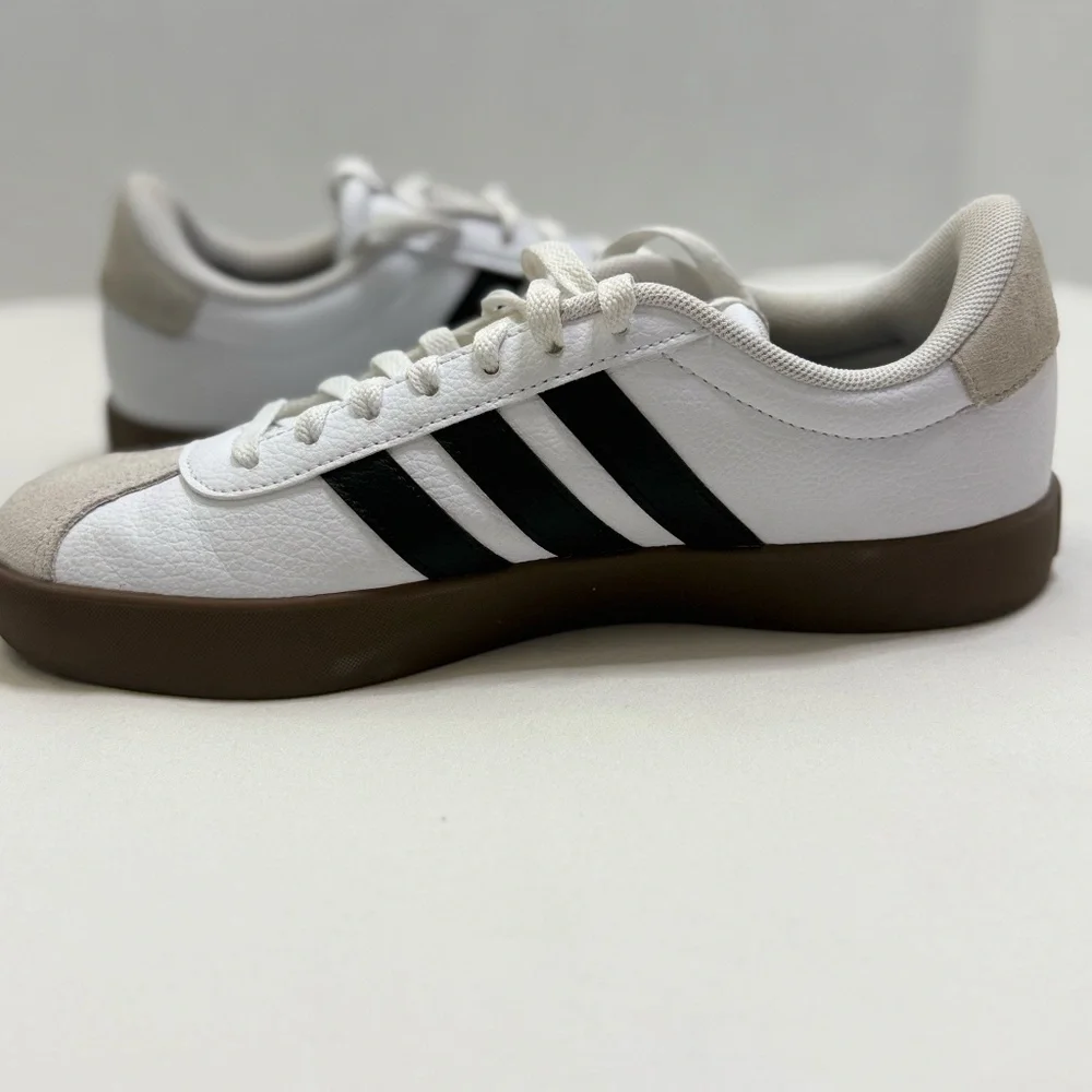 adidas Women's White Black Gum-Soled Low-Top Sneakers